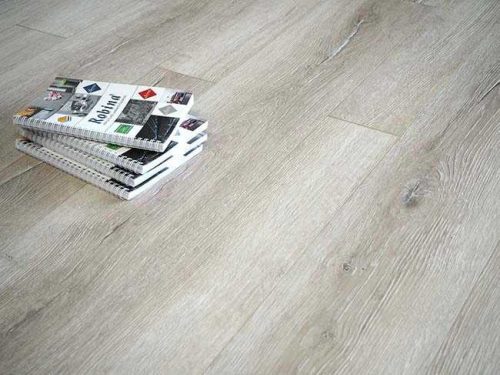Sàn gỗ Janmi O121 – 8mm – AC4