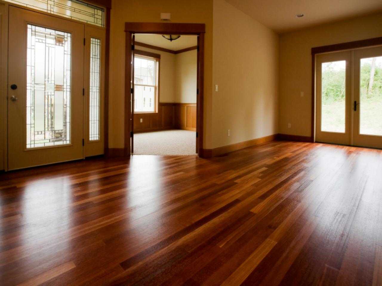 Sàn gỗ Căm Xe là một vật liệu thường được ứng dụng để lát sàn nhà cao cấp