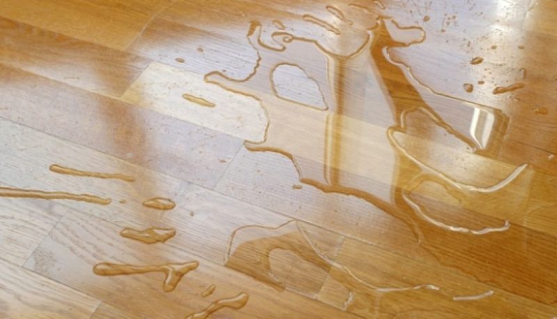 Khả năng chịu nước của sàn gỗ công nghiệp phụ thuộc vào thời gian quy định của nhà sản xuất