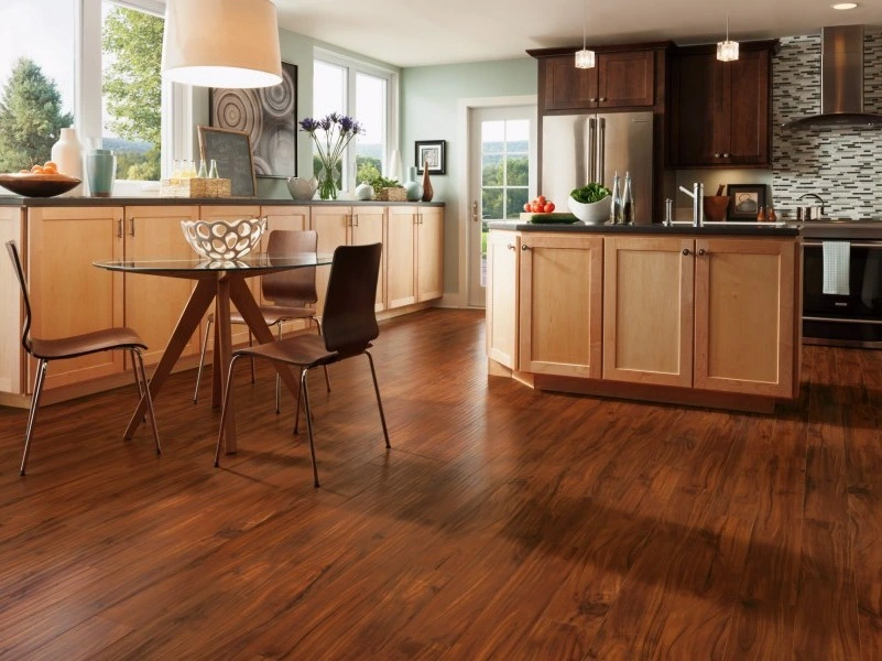 Giải đáp: Có nên lát sàn gỗ phòng bếp không?